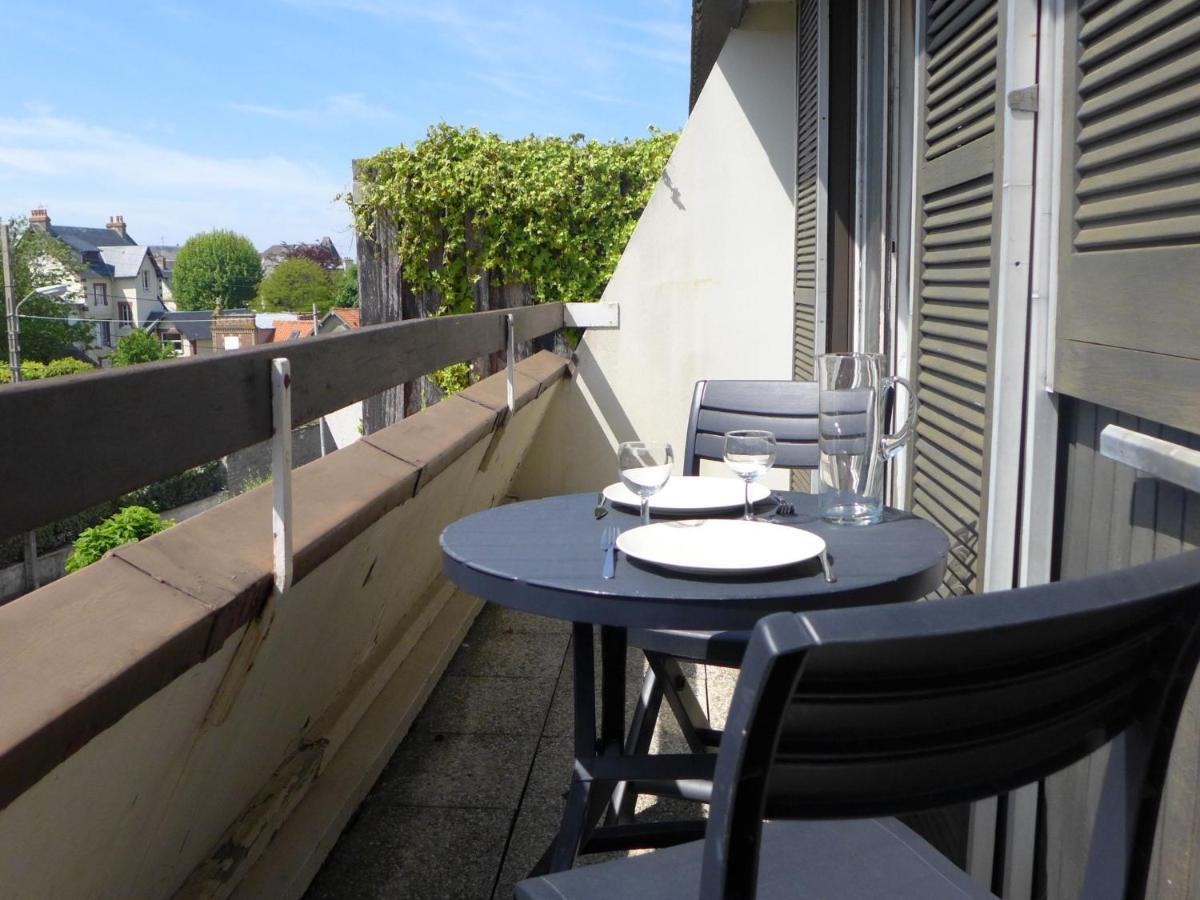 קאבורג Apartment Olympe-1 מראה חיצוני תמונה